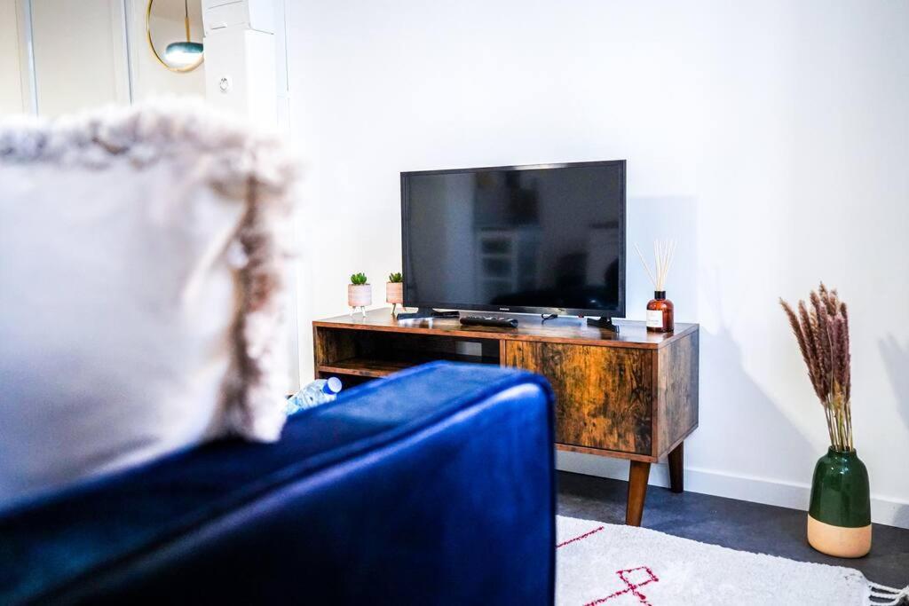 Le Petit Faubourg • Fibre • Proche Centre-Ville Châteauroux Екстериор снимка